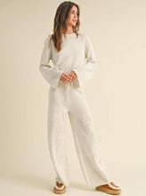 Load image into Gallery viewer, Border knitted Sweater Set