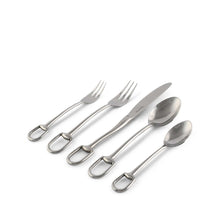 Load image into Gallery viewer, Equestrian 5pcs Silverware
