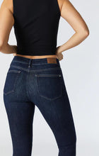 Load image into Gallery viewer, Kathleen Slim Boyfriend Jeans