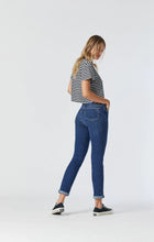 Load image into Gallery viewer, Kathleen Slim Boyfriend Jeans