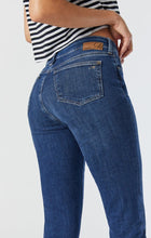 Load image into Gallery viewer, Kathleen Slim Boyfriend Jeans