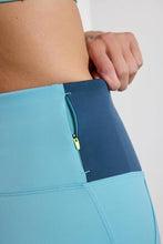 Load image into Gallery viewer, Vital High Cargo Carabiner Short 8”