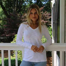 Load image into Gallery viewer, Long Sleeve V Slub Tee