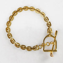 Load image into Gallery viewer, T-Bar Horseshoe Bracelet
