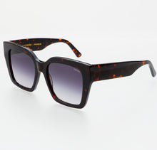 Load image into Gallery viewer, Oversized Square Sunglasses
