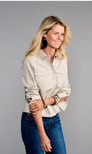 Load image into Gallery viewer, Safari Crop in Stone Twill
