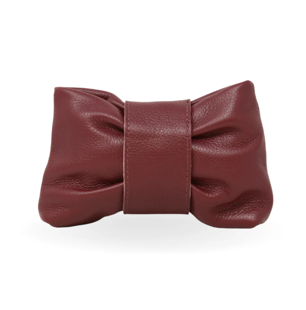 LEATHER CLUTCH