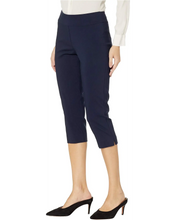 Load image into Gallery viewer, Crop pull on pant
