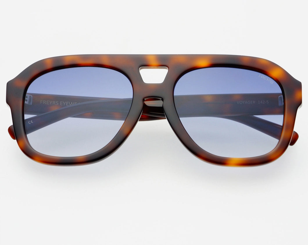 Voyager Oversized Aviator Sunglasses