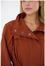 Load image into Gallery viewer, My Anorak-Rust
