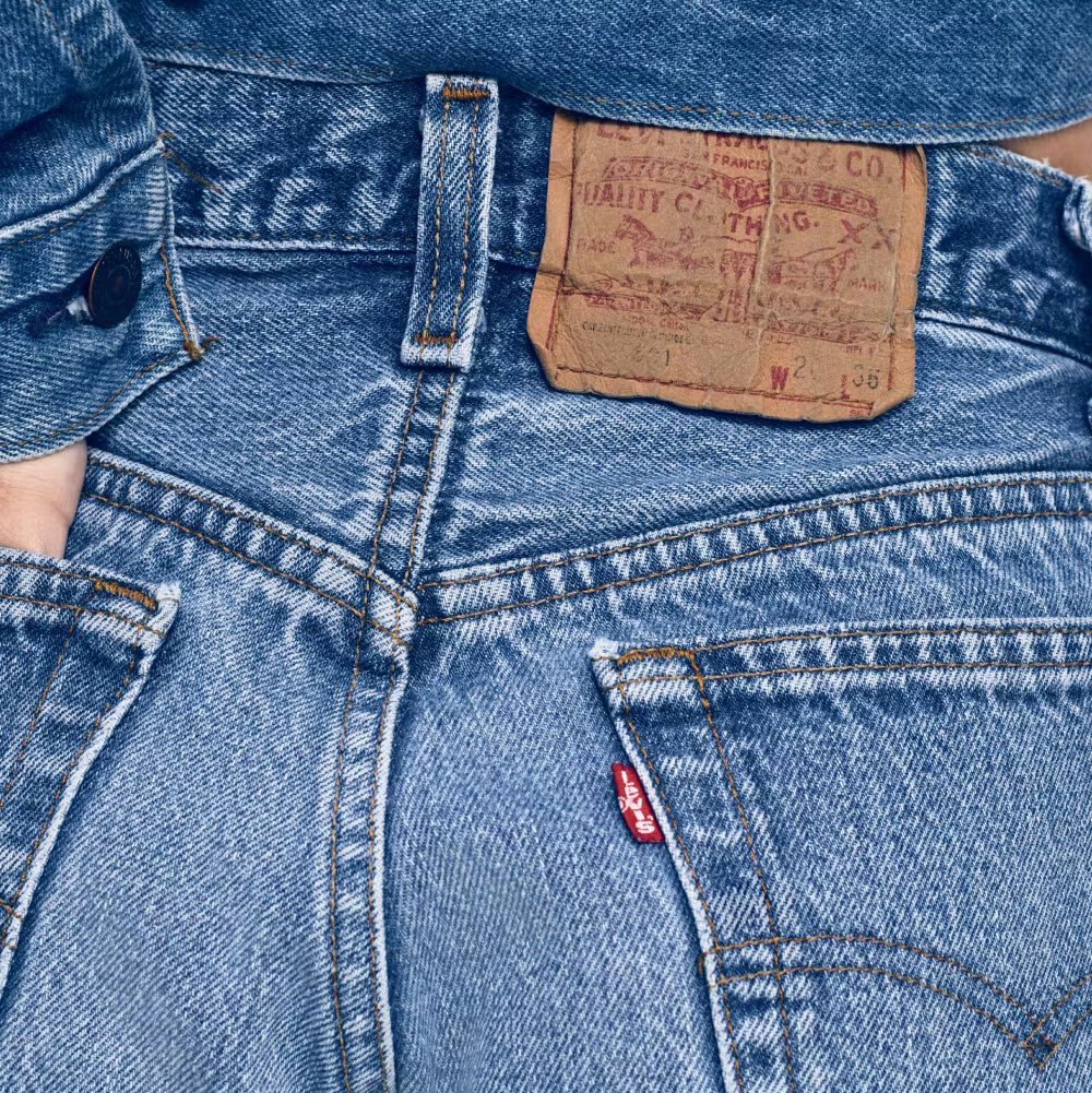 Vintage 501s / Small e