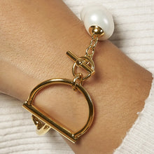Load image into Gallery viewer, Pebble Pearl Bit Cuff
