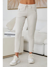 Load image into Gallery viewer, Lightweight Jogger Pant
