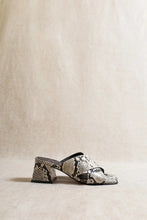 Load image into Gallery viewer, Vivian Heels
