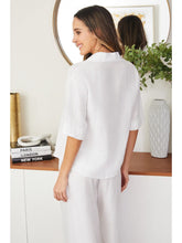 Load image into Gallery viewer, Linen 3/4 Button Down
