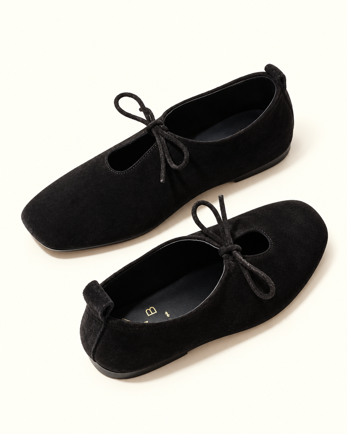 Katy Black – Soft Leather Flats with Front Tie