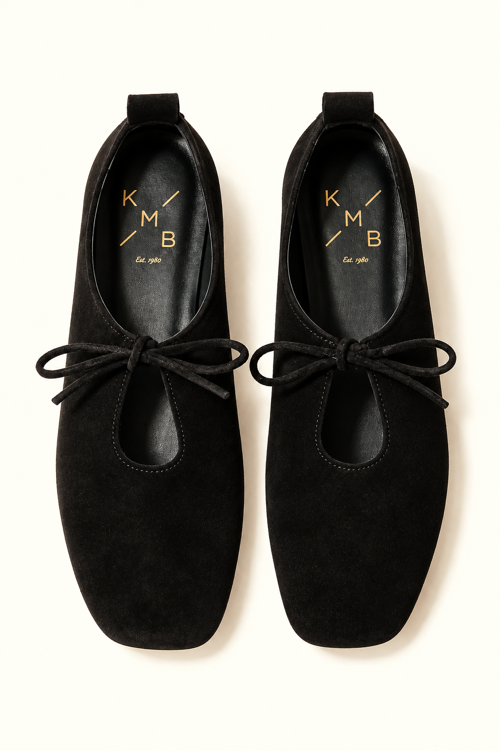 Katy Black – Soft Leather Flats with Front Tie